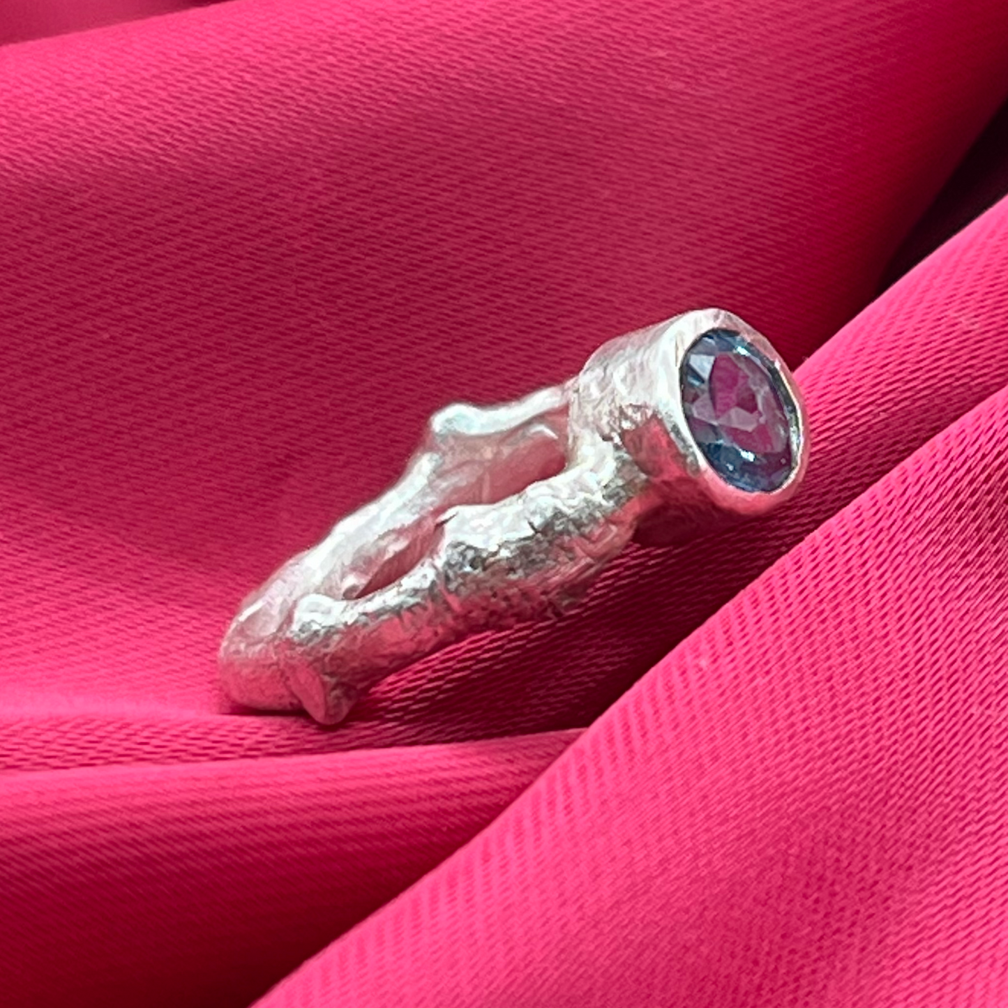 Anillo Fanzy Topacio london blue (a pedido)