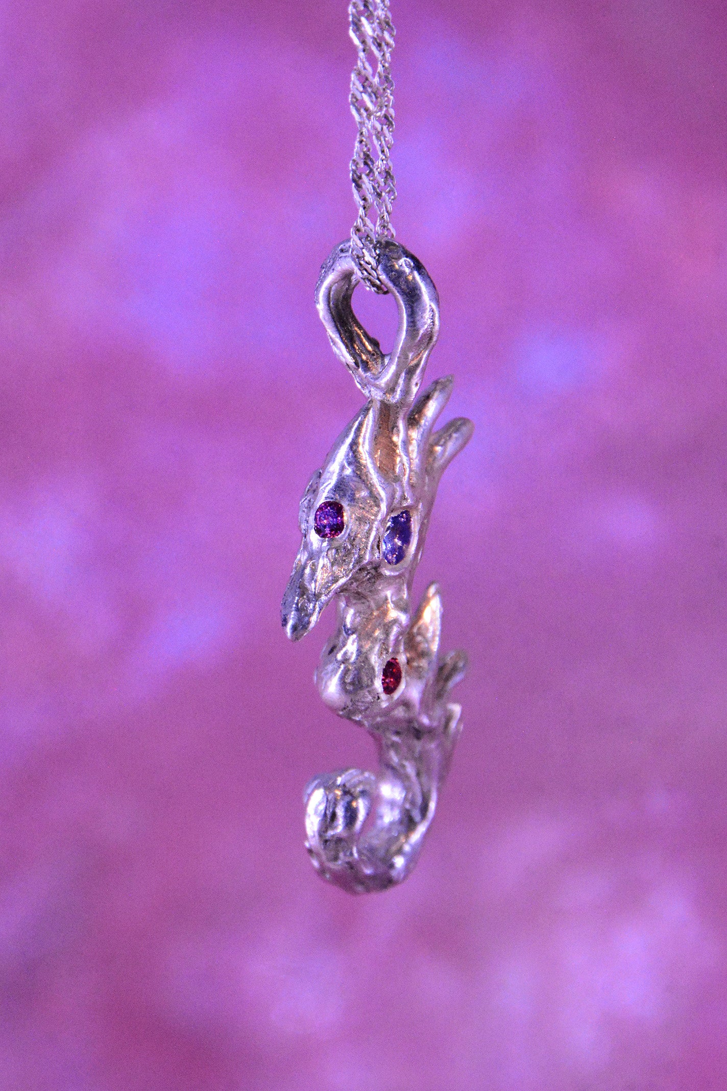 Colgante Hypocampus con piedras