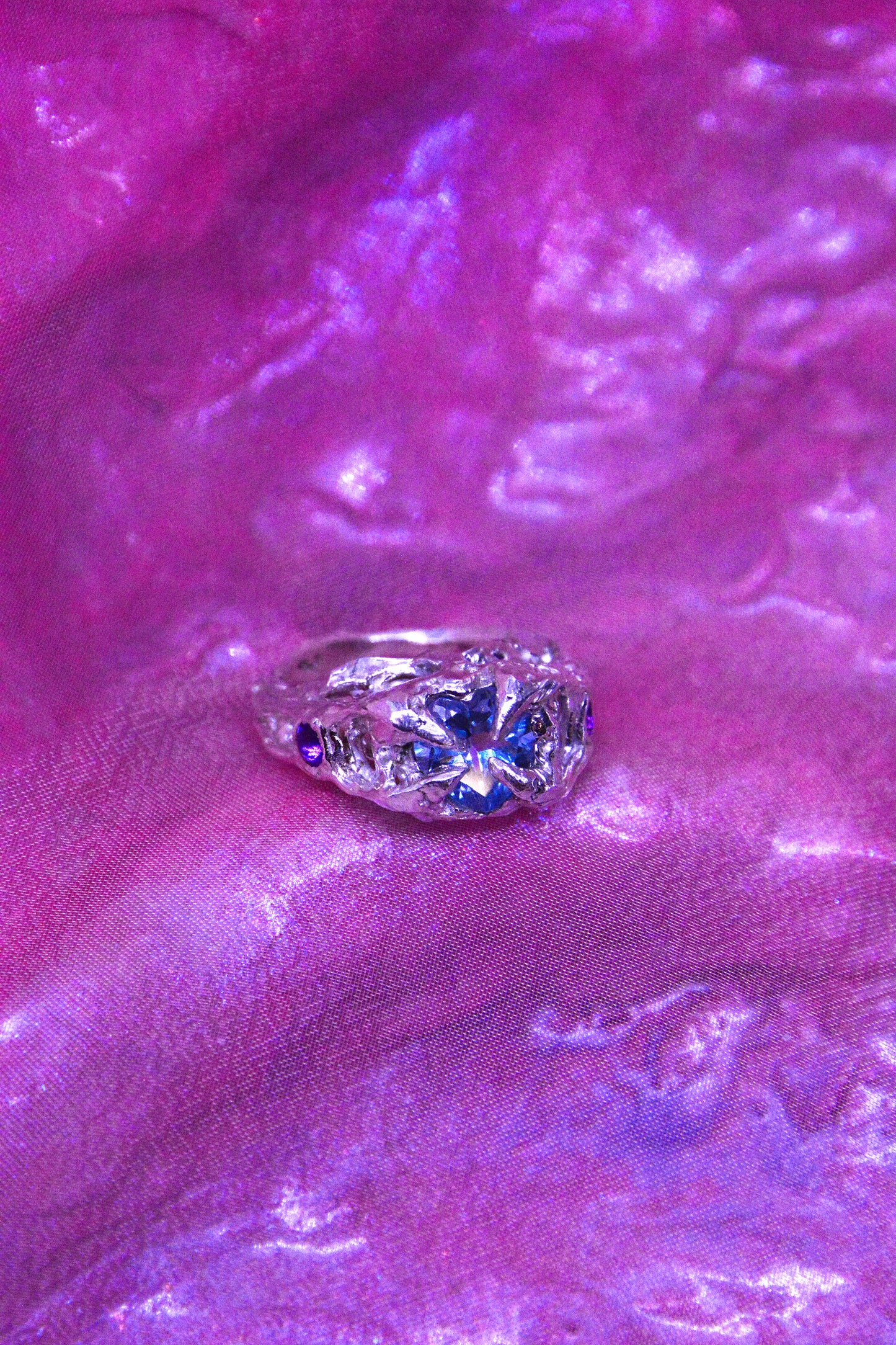 Anillo Crystalia