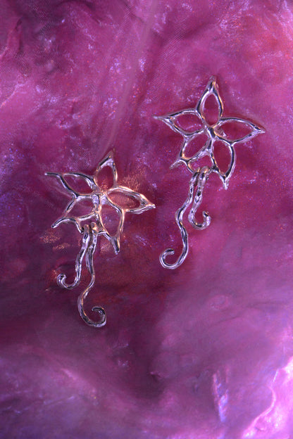 Aros Lyrae danzantes