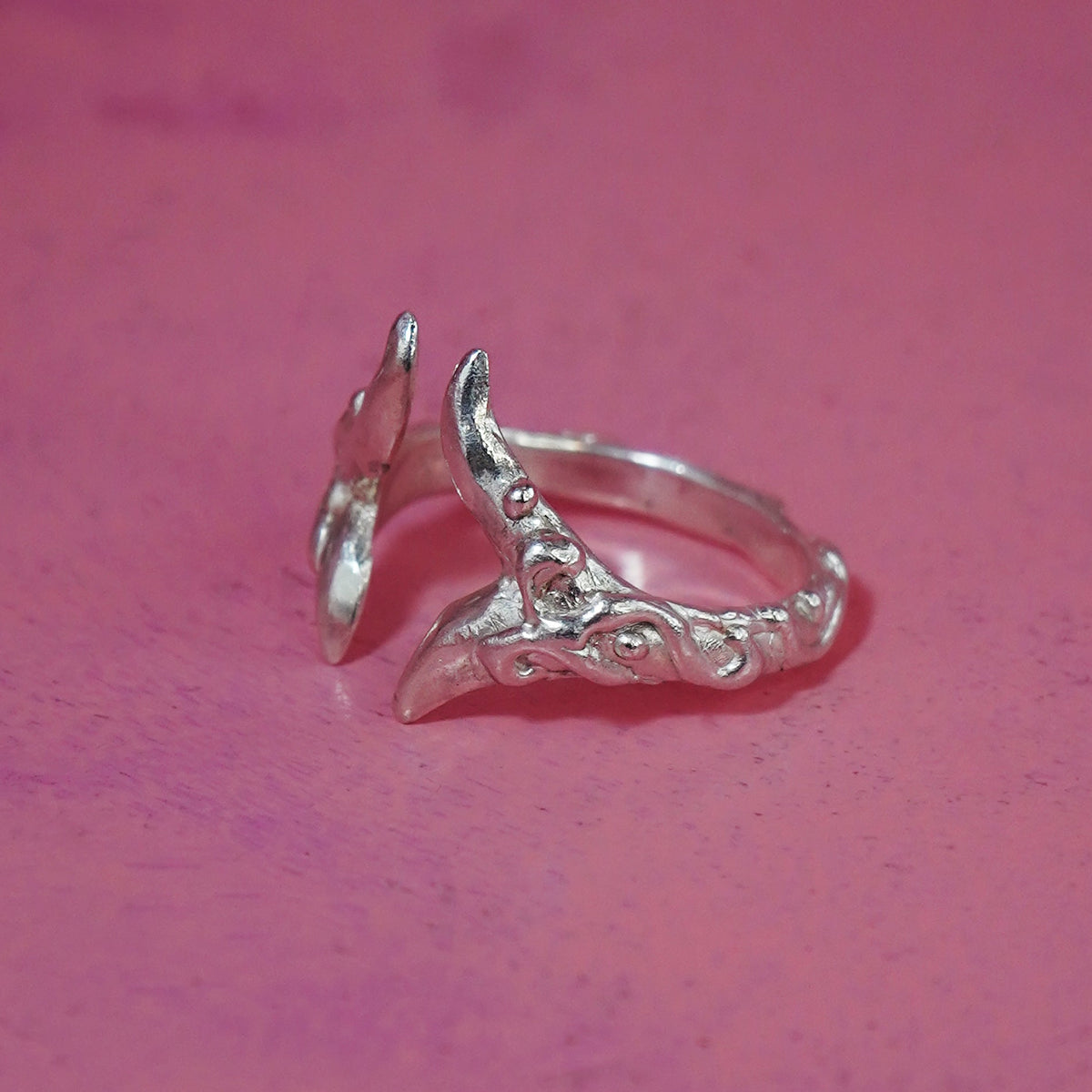Anillo Ylia (a pedido)