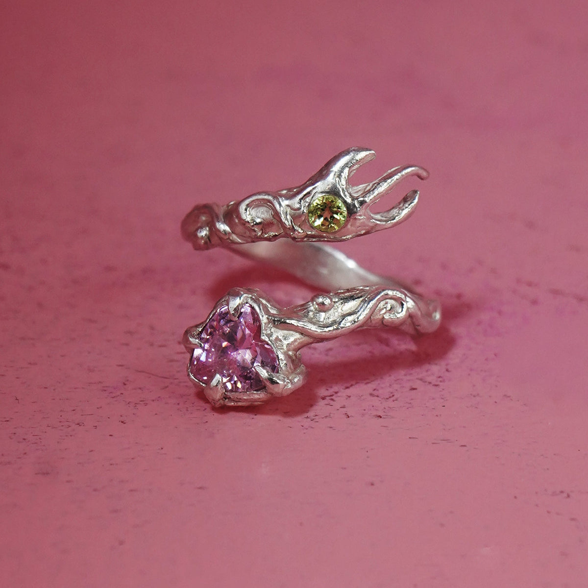 Anillo Sagyria Sacra (a pedido)