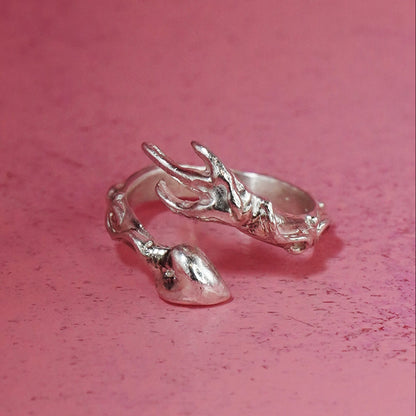 Anillo Sagyria