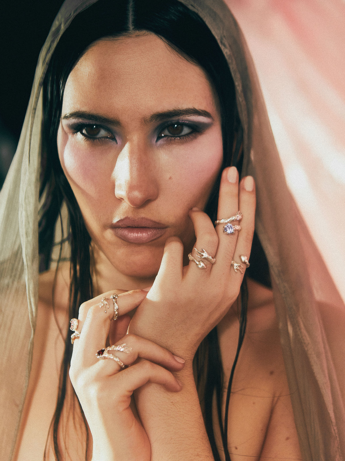Anillo Sagyria