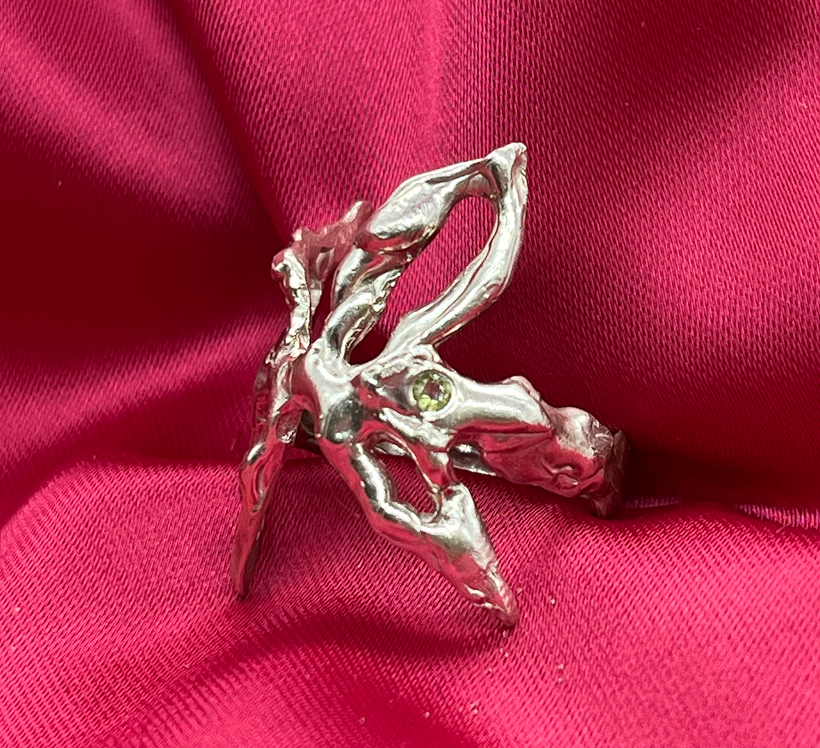 Anillo mariposa